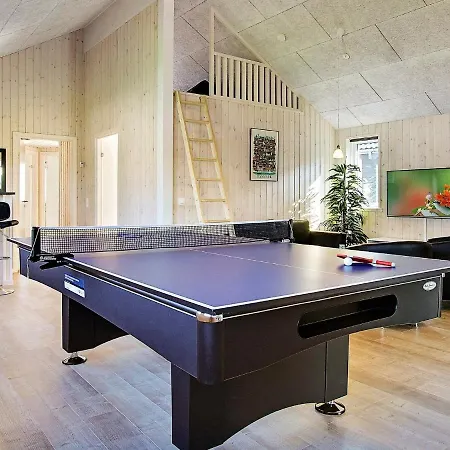 Tatil Evi 18 Person In Hasselberg Kappeln