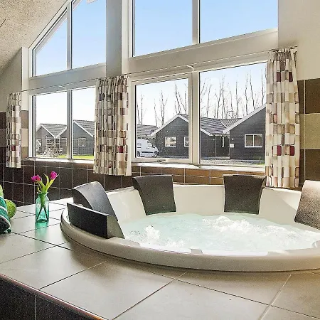 18 Person In Hasselberg * Kappeln