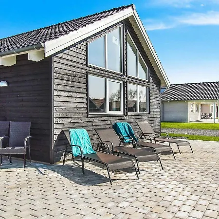 Tatil Evi 18 Person In Hasselberg